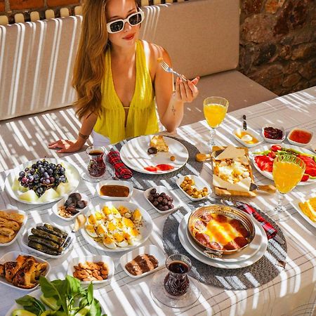 Lulu Inn Hotel Çeşme エクステリア 写真
