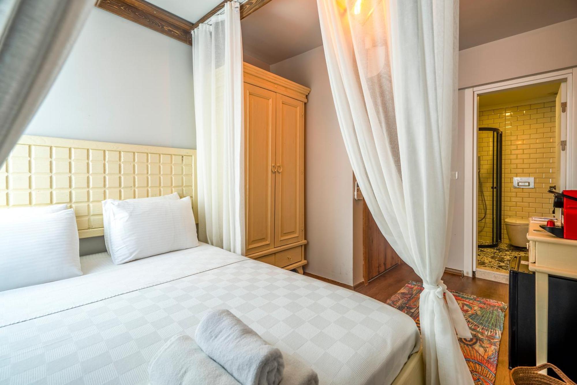 Lulu Inn Hotel Çeşme エクステリア 写真