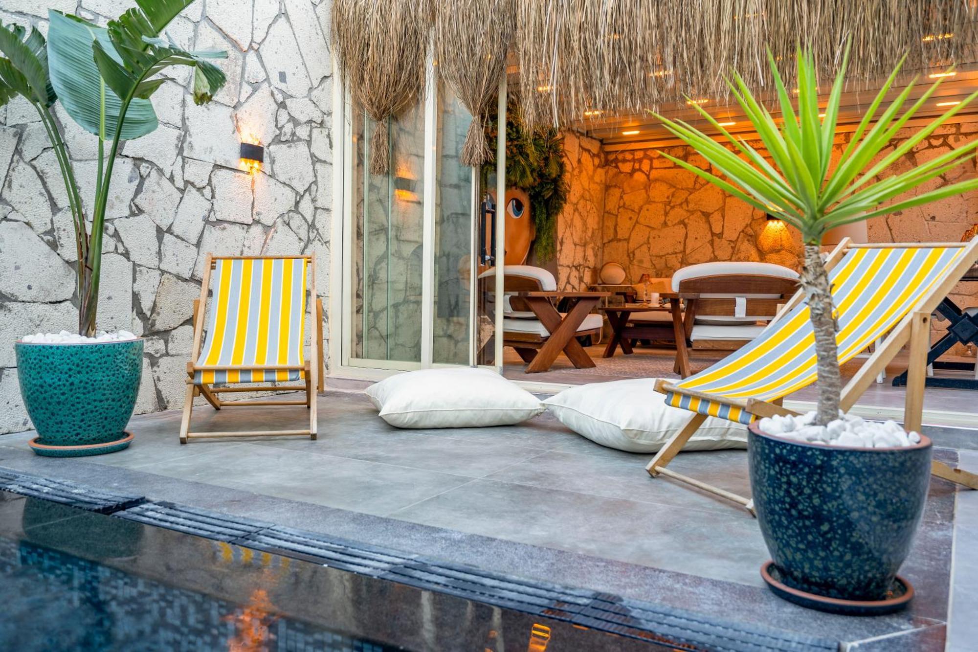 Lulu Inn Hotel Çeşme エクステリア 写真